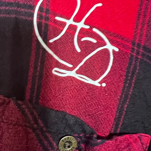 Red and Black Plaid Button-Up Shirt - Picture 5 of 9